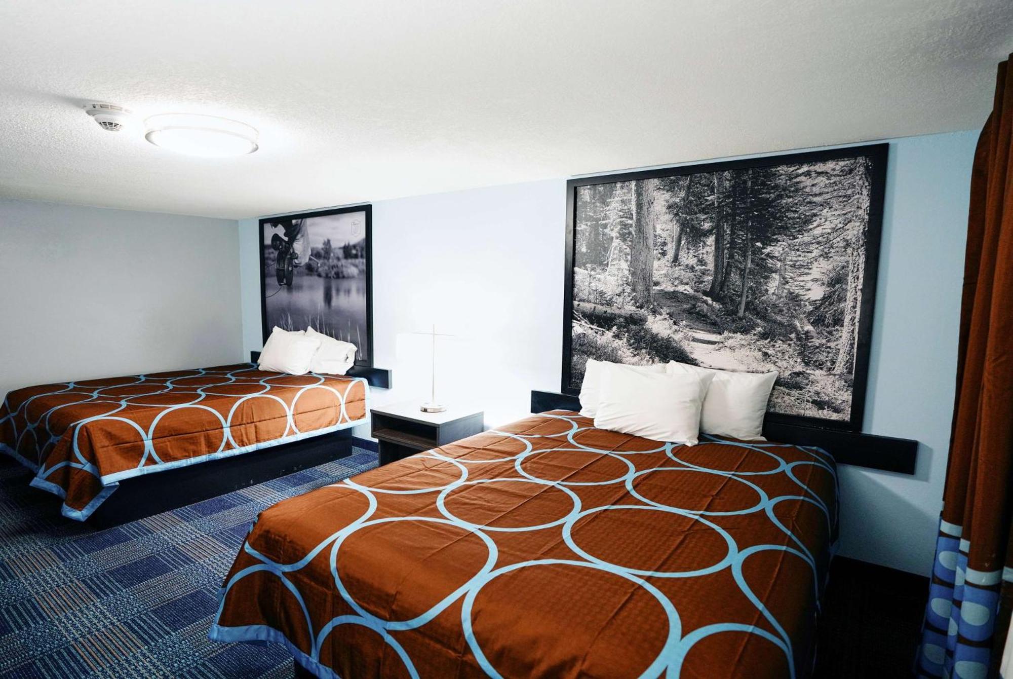 Super 8 By Wyndham Pueblo Hotel Luaran gambar