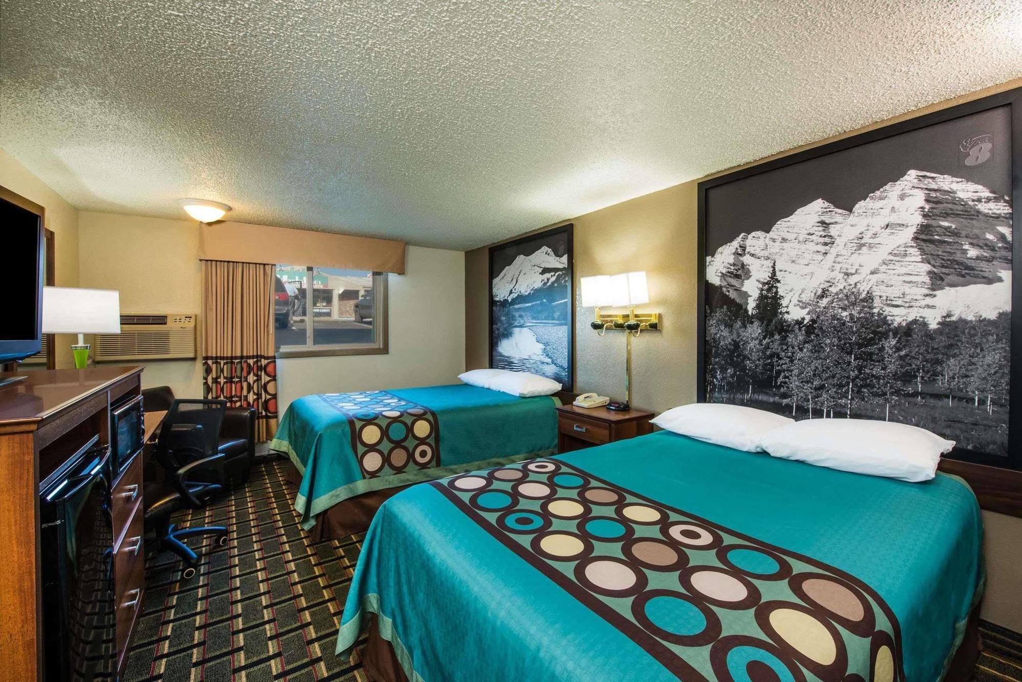 Super 8 By Wyndham Pueblo Hotel Luaran gambar